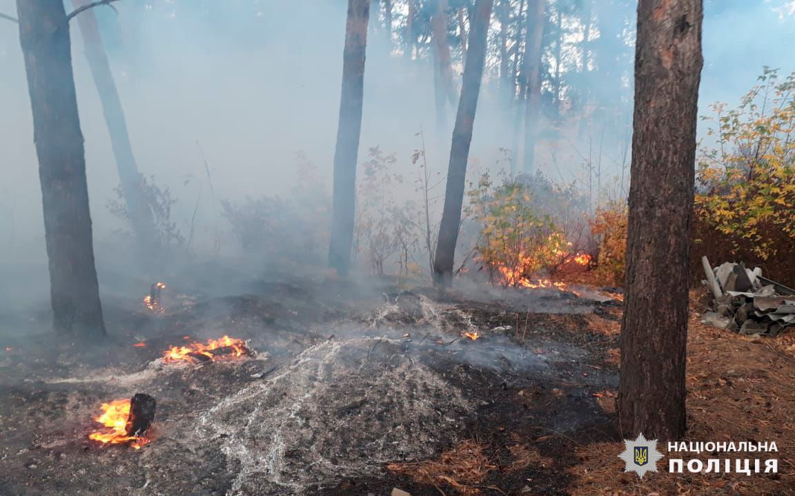 Через російські обстріли Харківщини цивільний чоловік дістав поранення: поліція задокументувала наслідки воєнних злочинів військових росіян