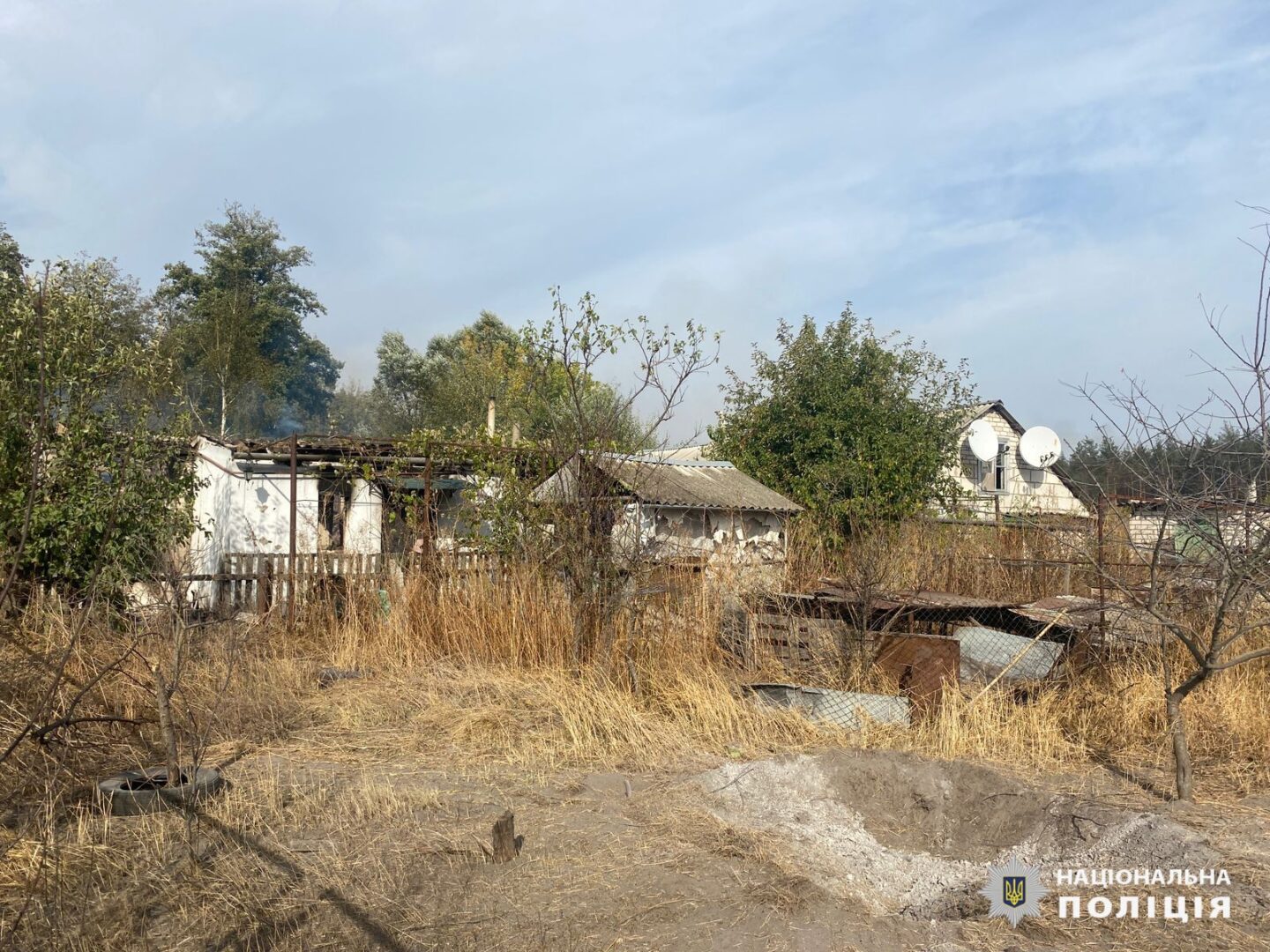 Через російські обстріли двоє чоловіків загинули, ще один дістав поранення: на Харківщині слідчі задокументували наслідки воєнних злочинів рф