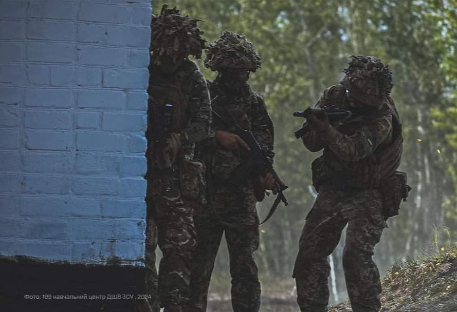 На Харківському напрямку відбулося чотири бойових зіткнення, на Куп’янському кількість ворожих атак за добу досягла 18 – Генштаб ЗСУ