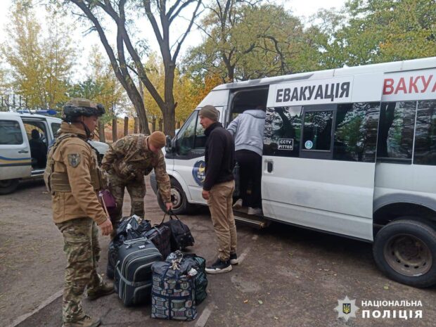 На Харківщині продовжується евакуація з тергромад Куп’янського та Ізюмського районів