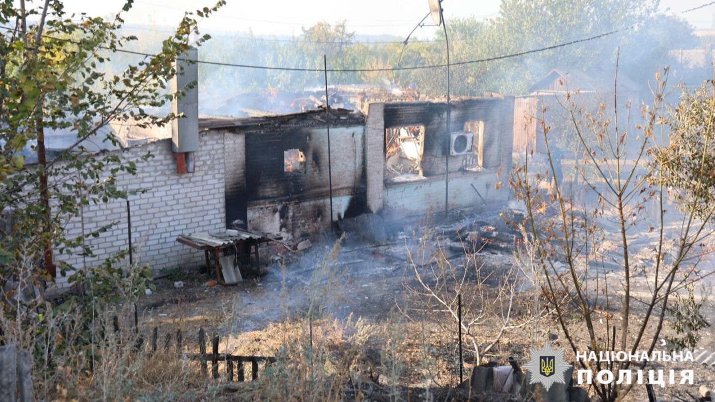 Через ворожі удари на Харківщині один чоловік загинув, ще вісім людей дістали поранення: слідчі задокументували наслідки воєнних злочинів