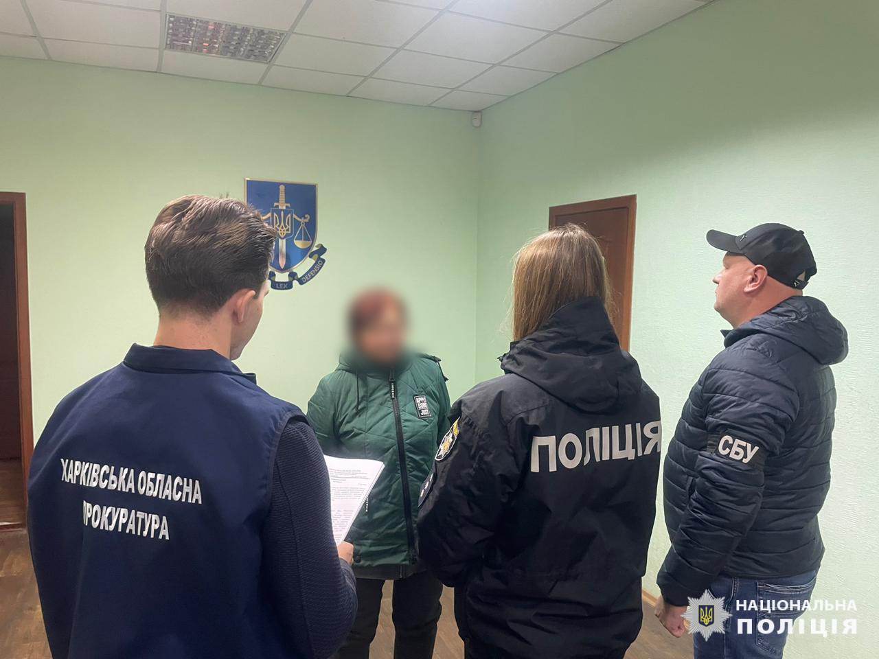 Агітувала за підтримку ворожої армії та заперечувала агресію росіян: на Харківщині жінці повідомили про підозру у колабораціонізмі