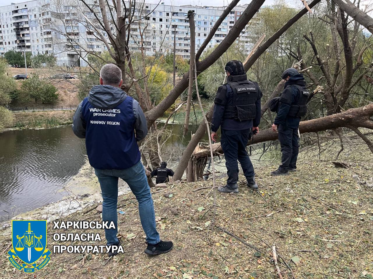 Двоє загиблих та пʼять поранених: росіяни вчергове завдали авіаатаки по Харкову та передмістю (відео)