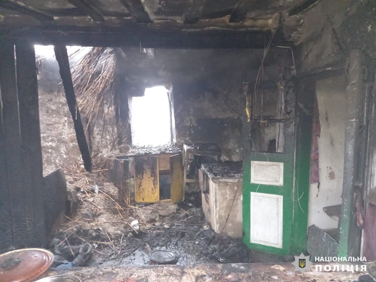 На Харківщині затримали чоловіка, який облив жінку бензином та підпалив