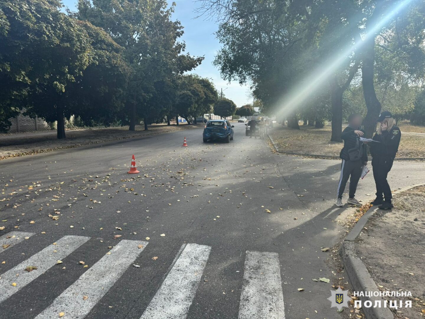 На Харківщині внаслідок зіткнення двох автівок травмування зазнала жінка-пішохід