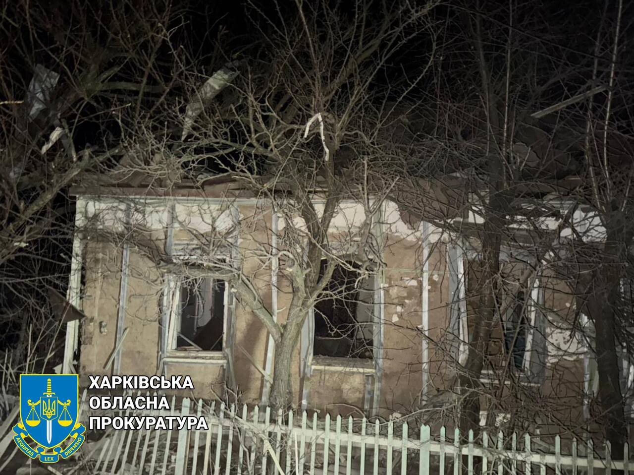 Росіяни знову обстріляли Золочів: загинув мирний мешканець, є поранена