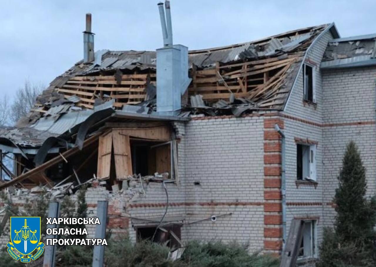 Мирний мешканець поранений внаслідок ворожої авіаатаки по Купʼянську