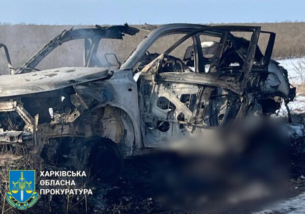 На Чугуївщині дрон влучив в автомобіль: загинув мирний мешканець, ще один поранений