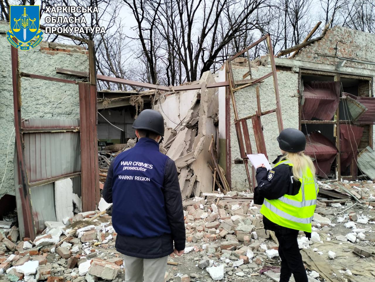 Четверо мирних мешканців постраждали внаслідок ворожих обстрілів Харківщини