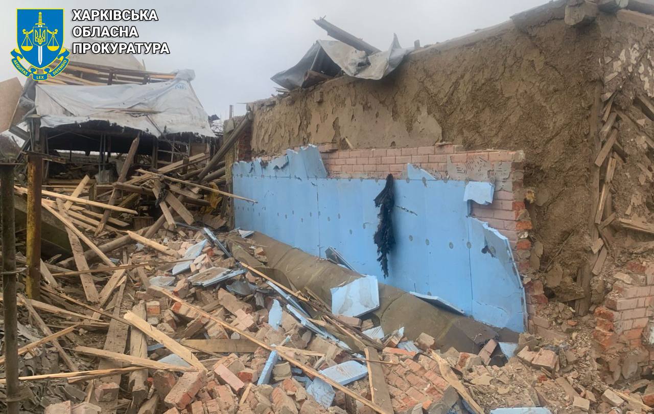Росіяни атакували КАбом село на Харківщині: одна людина загинула, ще двоє постраждали