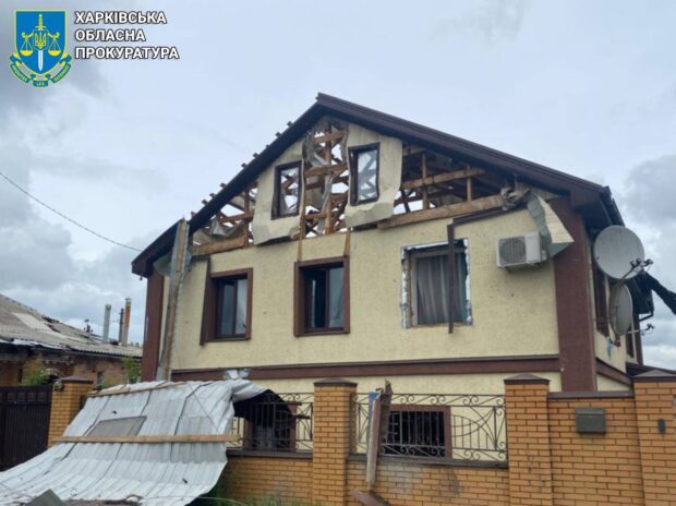 Троє жінок постраждали внаслідок ворожого обстрілу Купʼянська