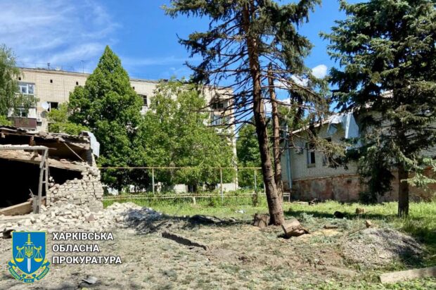 Внаслідок чергового авіаудару ворога по Купʼянську загинула людина, ще одна постраждала
