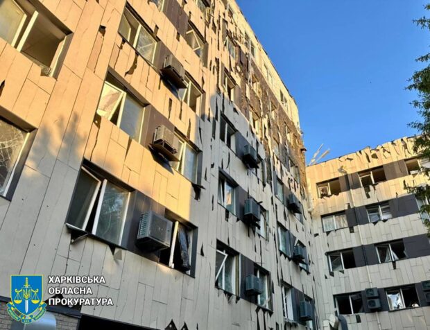 Внаслідок нічних ударів російських БпЛА по Харкову постраждали троє людей, серед яких дитина