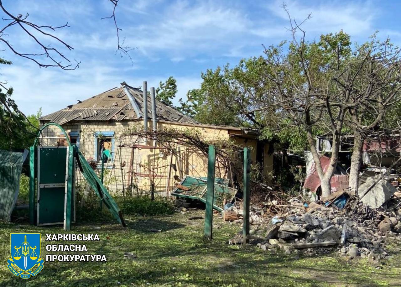 Окупанти не припиняють бити по Купʼянську: пошкоджено будинки, поранено мирного жителя