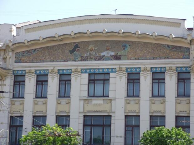 Чотири театри Харківщини отримали статус критичних на період воєнного стану