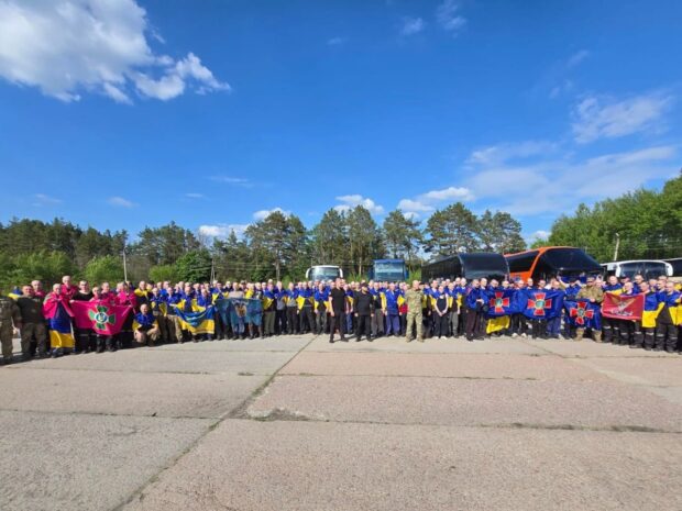 В ході обміну військовополоненими додому повернулися ще 14 жителів Харківщини