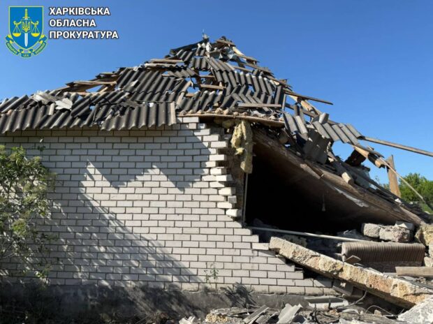Росіяни скинули КАБи на Купʼянськ та район: є загиблий та постраждала