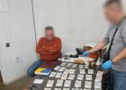 На Харківщині затримали посадовця РТЦК та СП на хабарі в 500 доларів США