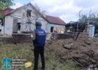 Правоохоронці зафіксували наслідки ворожих атак БпЛА по передмістю Харкова: постраждала мирна мешканка