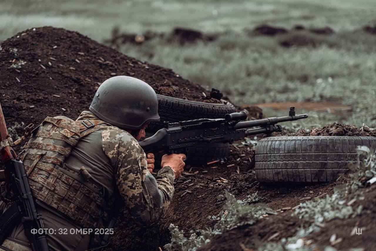 На Харківському напрямку минулої доби відбулося три боєзіткнення, на Куп’янському зафіксовано десять атак росіян - Генштаб ЗСУ