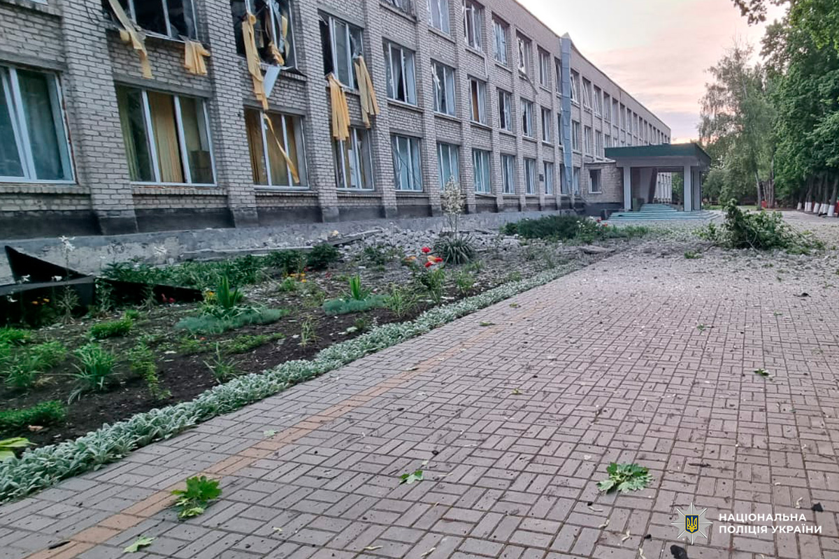На Харківщині поліція продовжує документувати наслідки воєнних злочинів