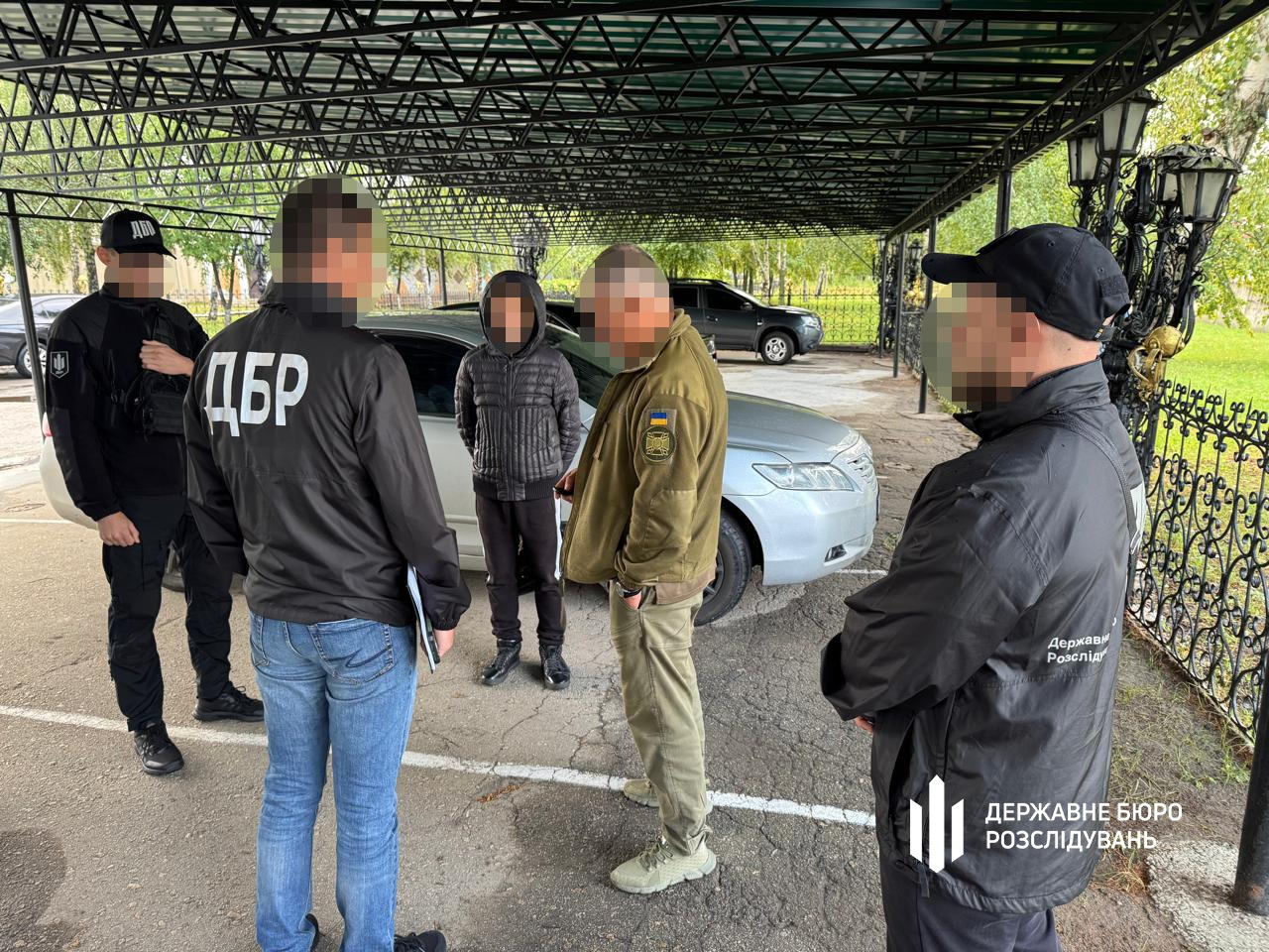 На Харківщині затримали керівництво колонії за знущання над засудженими (відео)
