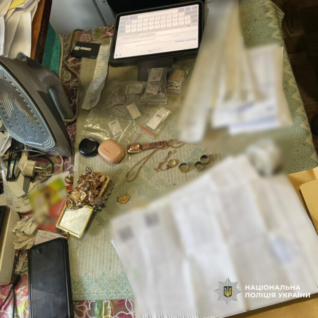 На Харківщині викрили співробітницю моргу, яка обкрадала загиблих українських воїнів