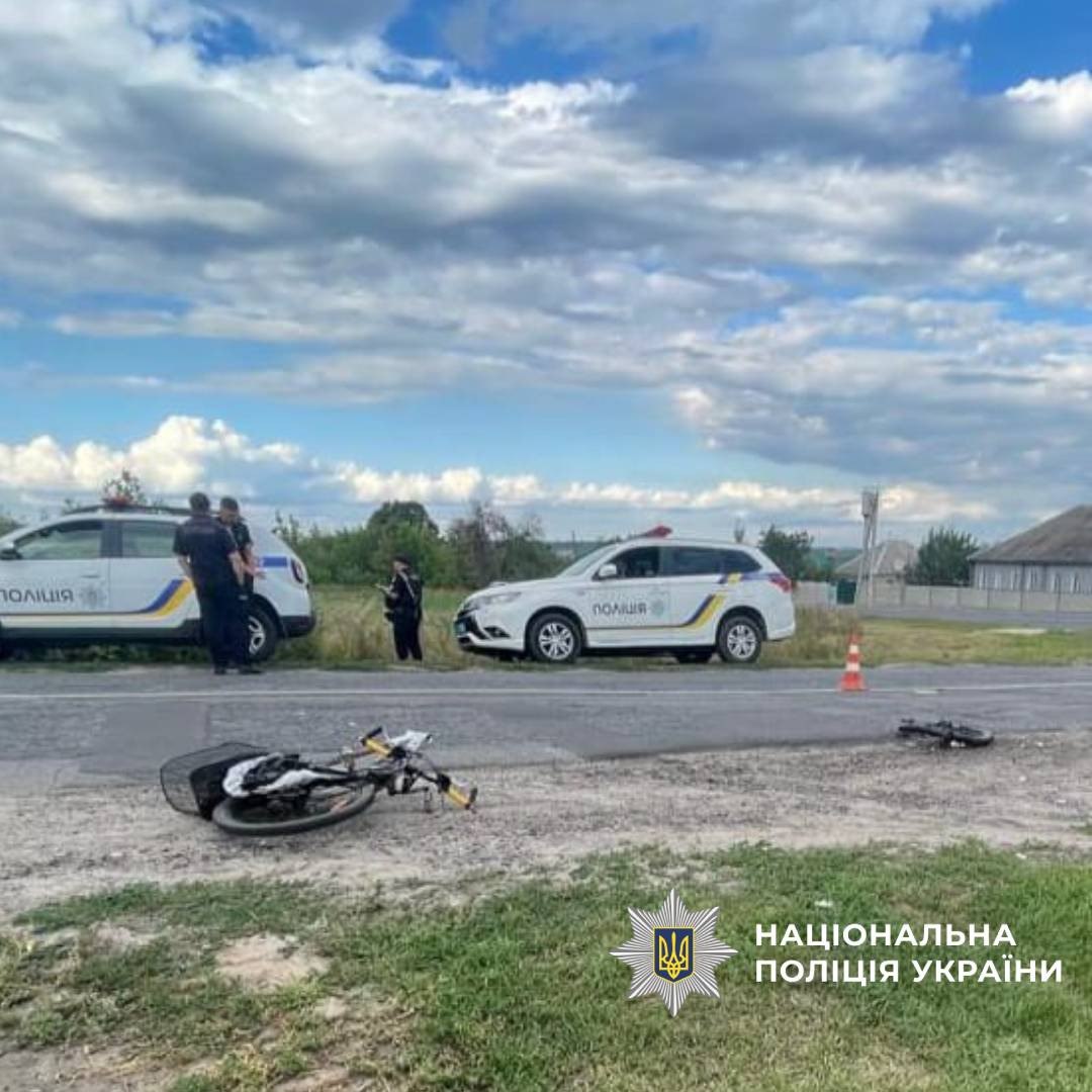 У селищі під Харковом п’яний водій збив двох велосипедистів