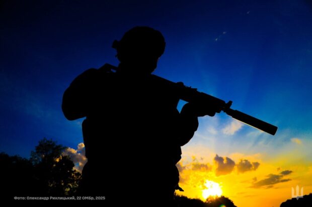 Минулої доби росіяни 16 разів намагалися прорвати оборонні рубежі українських захисників на Харківщині - Генштаб ЗСУ