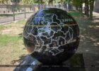 У ХПІ відкрили пам’ятник на честь 50‑ї паралелі