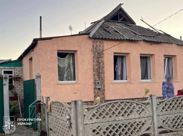 Росіяни не припиняють атакувати Харківщину: відомо про шістьох постраждалих, серед яких поліцейські
