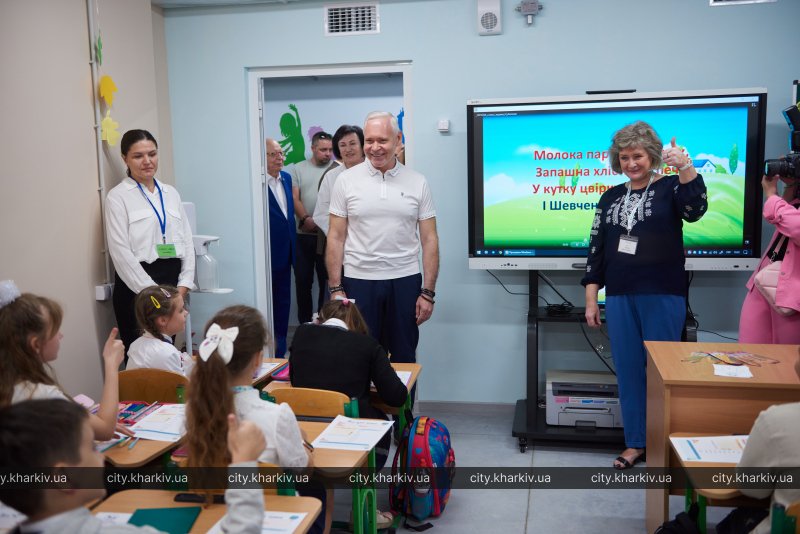 У Харкові відкрили ще три підземні школи (фото)