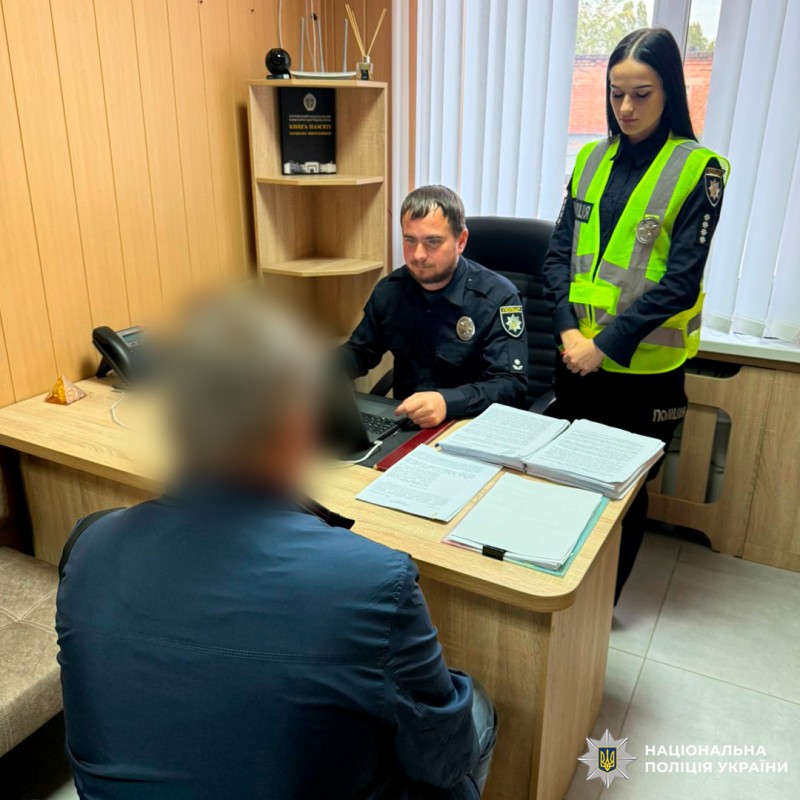 У Харкові викрили посадовця ТЦК та СП, який допомагав уникати мобілізації