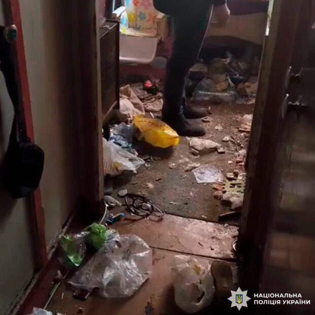 Поліція вилучила дітей з неблагополучної сім'ї на Харківщині