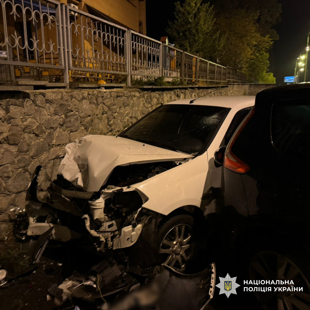 ДТП у Харкові: водій Mitsubishi загинув внаслідок аварії