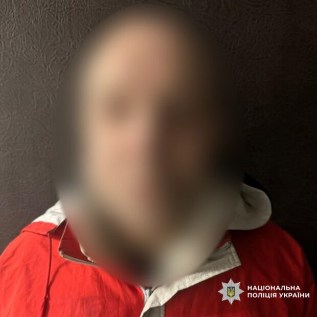 Поліція затримала чоловіка за грабіж пенсіонерки в Харкові