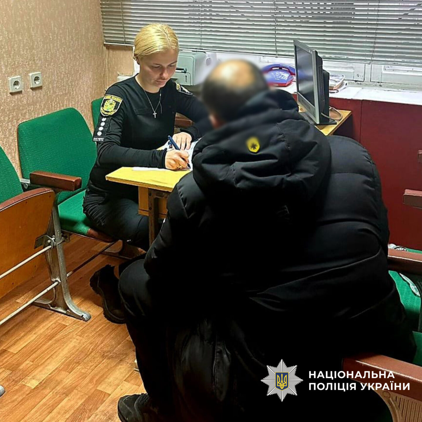 У Харкові затримали зловмисника, який пограбував чоловіка в підземному переході метро (фото)