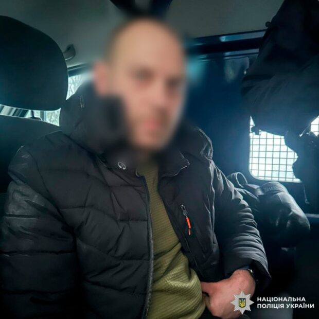 Стрільба в під'їзді Харкова: поліція затримала чоловіка за хуліганство