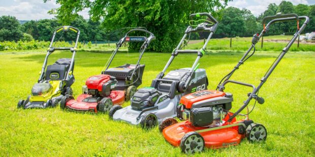 Как выбрать газонокосилку