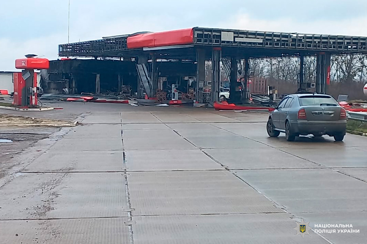 Російський удар по АЗС на Харківщині: поранені цивільні, один у важкому стані