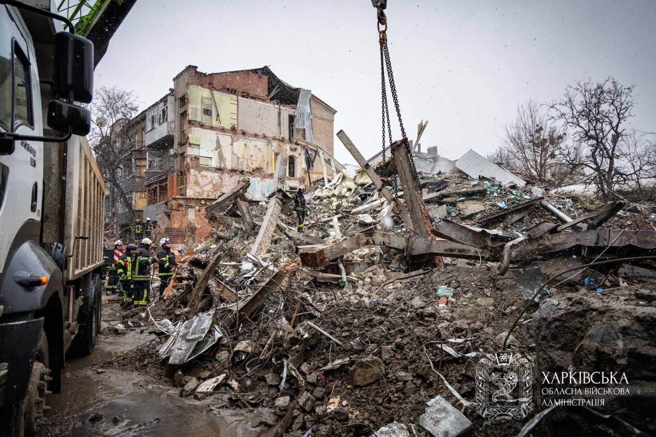 Обстріл Харкова 2 січня: шість загиблих, пошуково-рятувальні роботи тривають