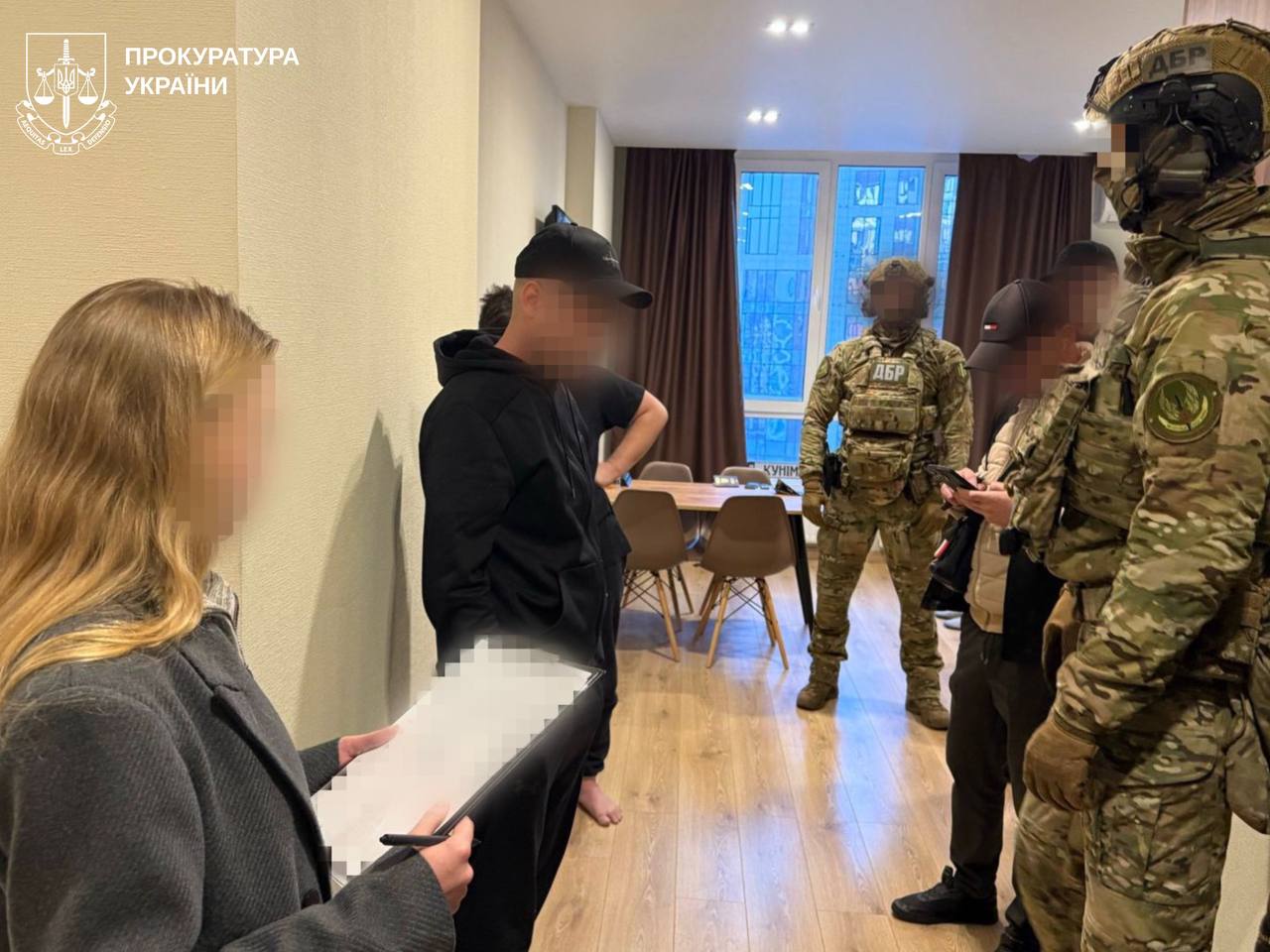 Фейкові затримання та понад 10 млн грн «заробітку»: у Харкові викрили злочинну організацію