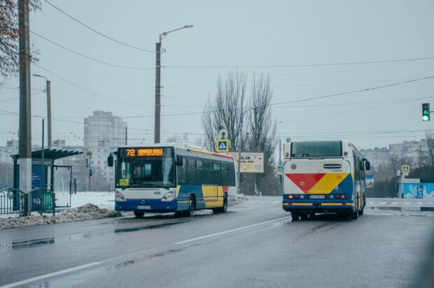 У Харкові протестували нову партію італійських автобусів
