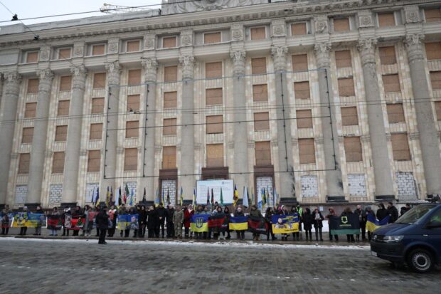 Харків’яни вшанували пам’ять полеглих у війні хвилиною мовчання