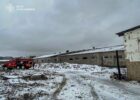 Росіяни вдарили по фермі у Дворічному Куті на Харківщині: постраждав працівник, загинула сотня свиней
