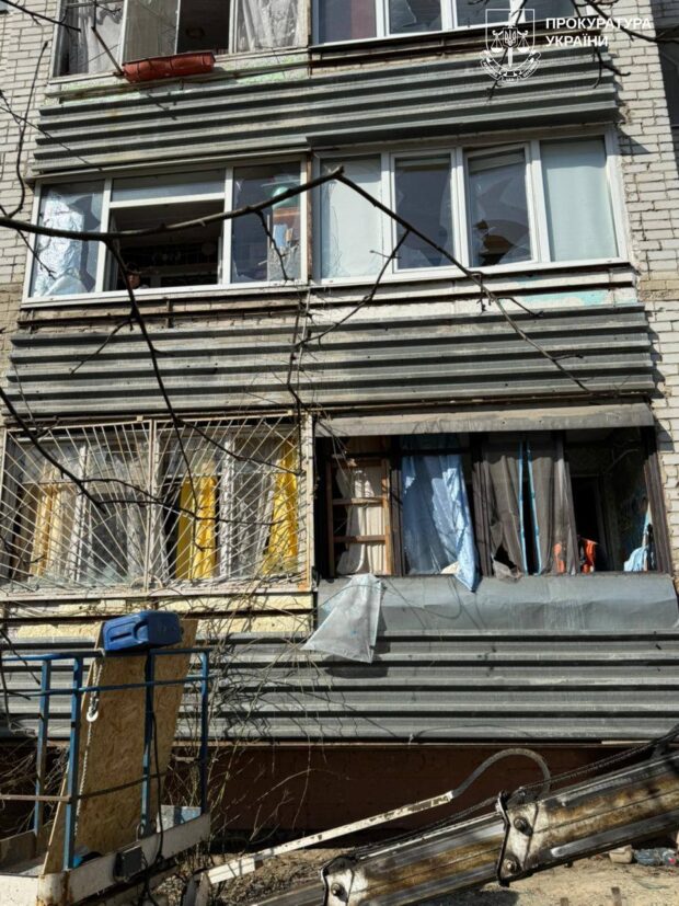 Вранці російський БпЛА атакував Харків: постраждали шість людей