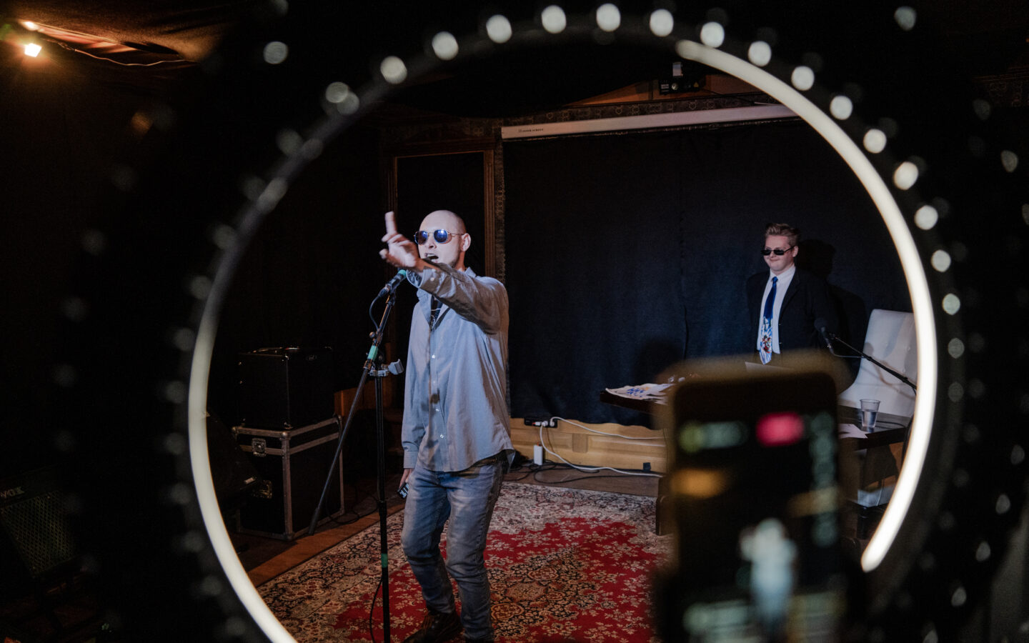 Артем Ельф та його історія про літературний слем