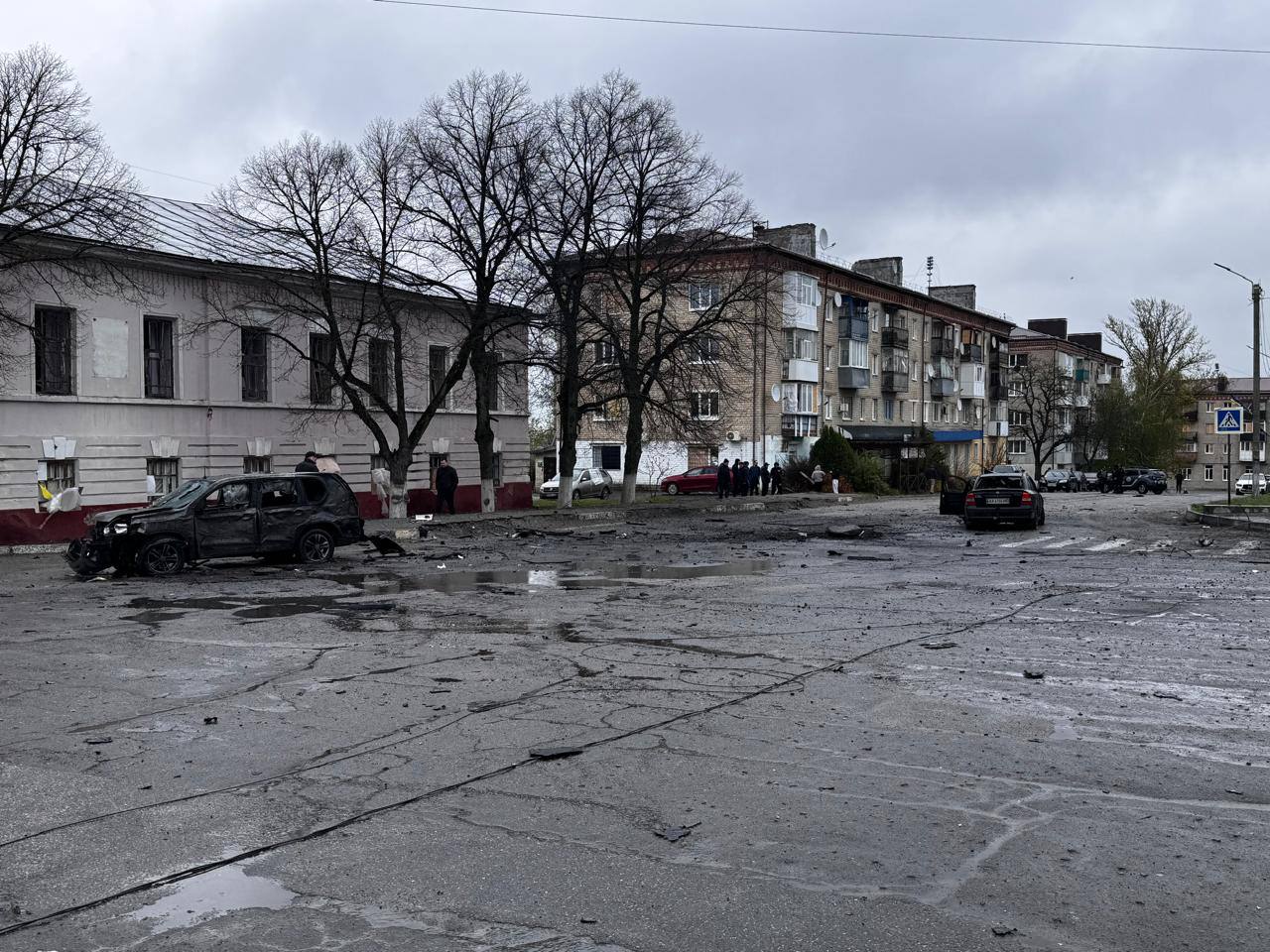 Харків 24 квітня: атака на Балаклію, голодні бійці та вандалізм