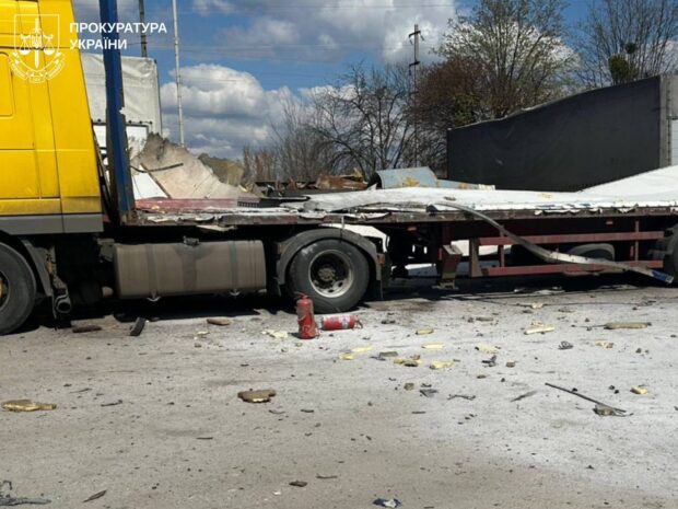 Удар БпЛА по підприємству у Дергачах: поранено п’ятьох працівників