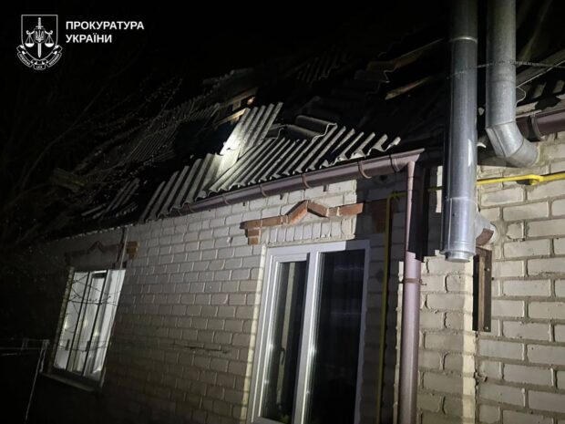 Масована атака російських БпЛА по Люботину: постраждали троє людей